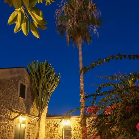 Farm stay Rosmarino Park *