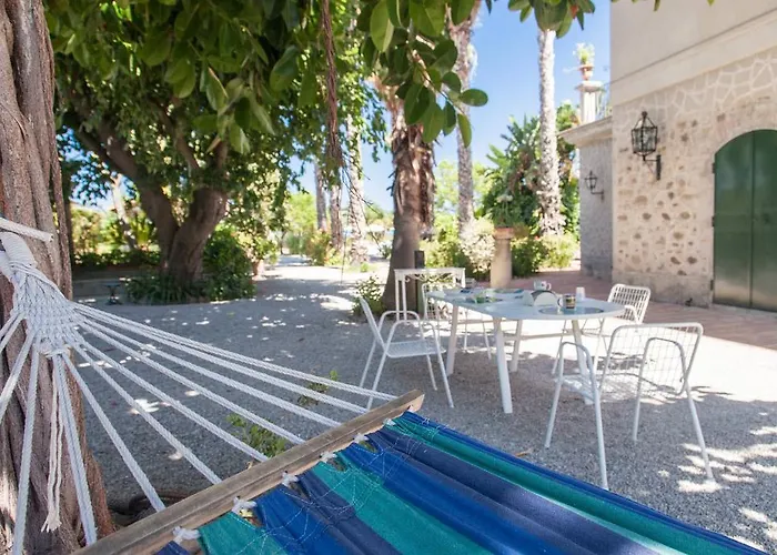 Rosmarino Park Feriegård *